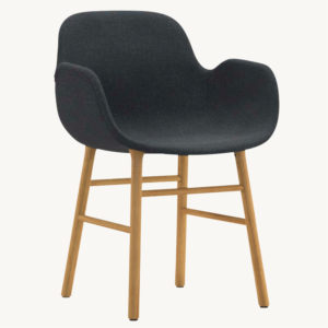 Form Armchair Gepolstert