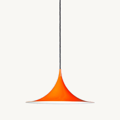 Gubi-Semi_Pendant_30_Orange