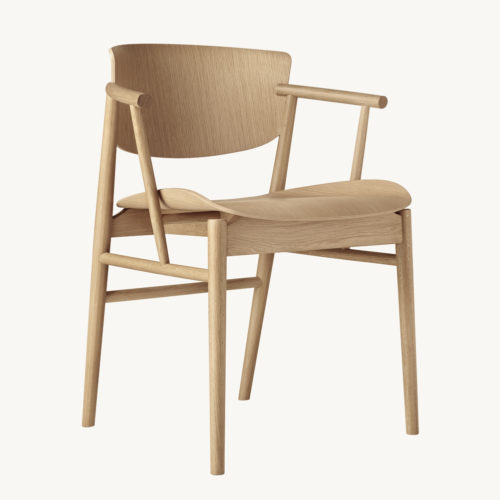 n01-fritz-hansen-design-stuhl-natur-vorne