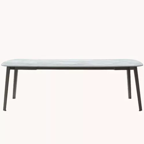 BB_Italia_Ginepro_Designertisch.jpeg